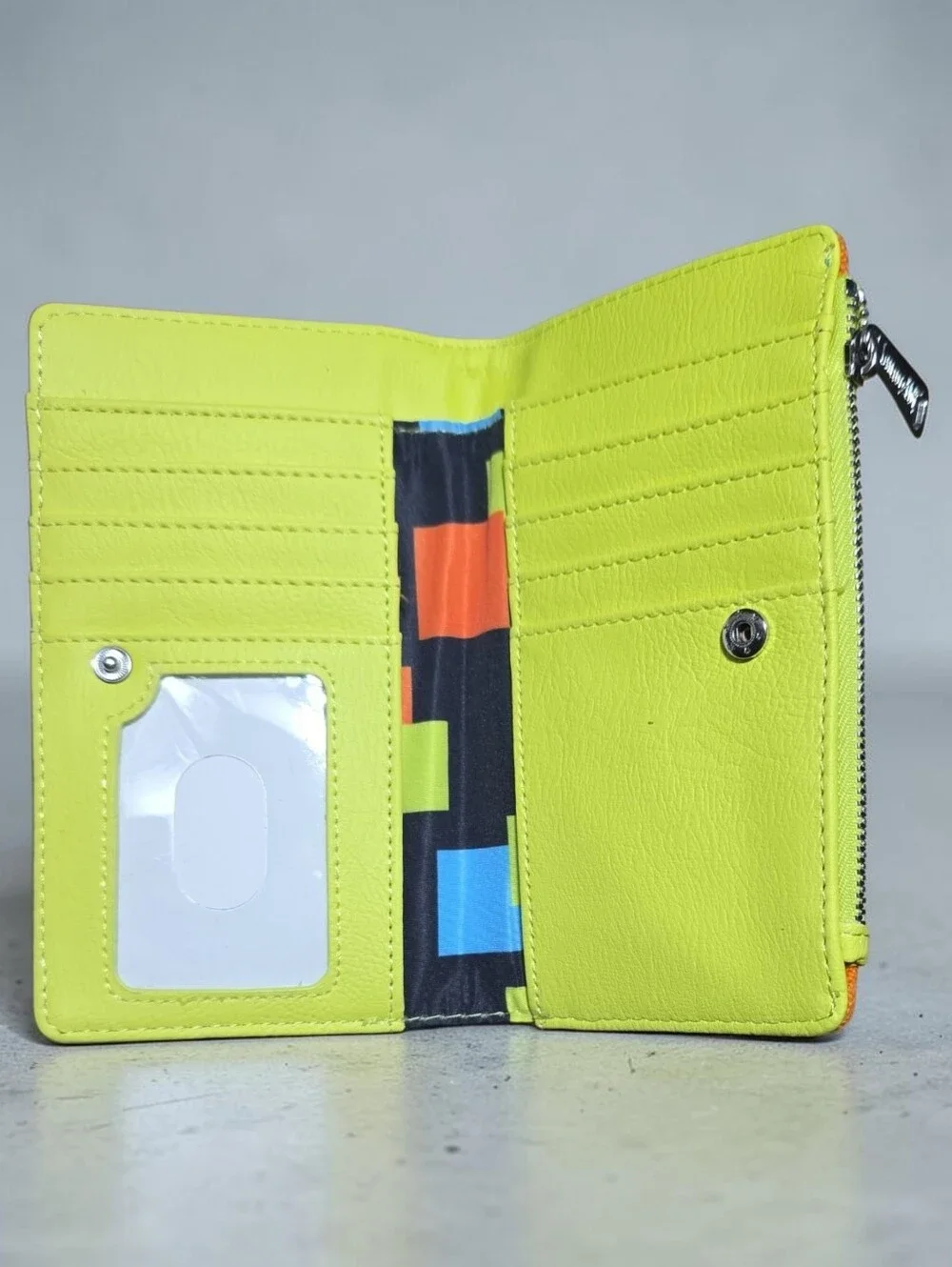 NWOT Loungefly Disney Goofy Pattern Blue Canvas Wallet